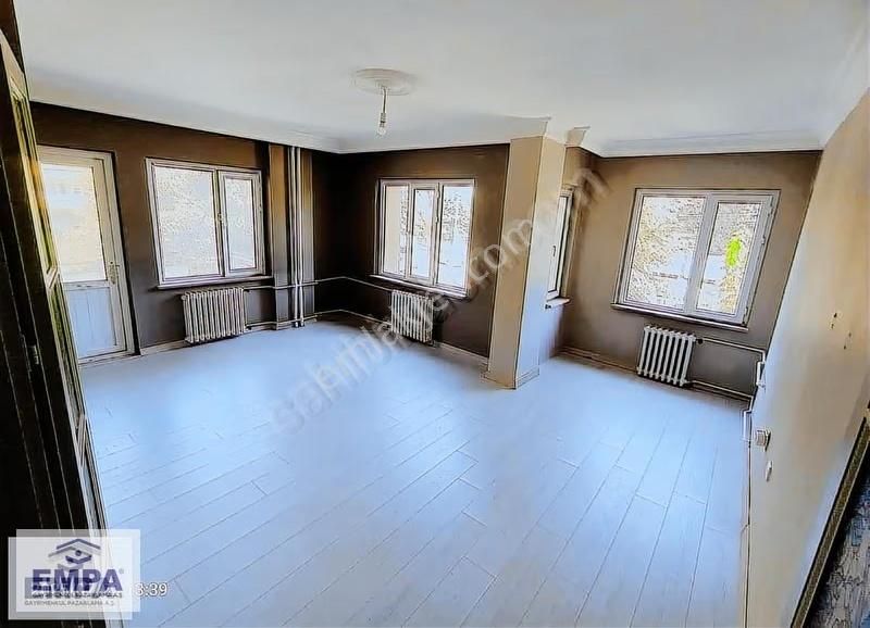 Empa'dan Kurtuluş Mah. Sarper Cad. 3+1 125m² Kiralık Daire - Görsel 12