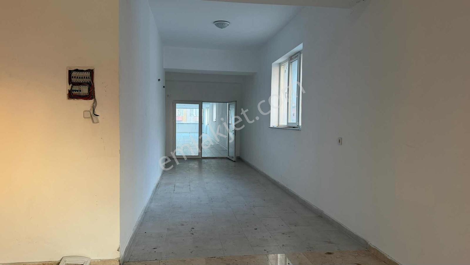 Merkezi Konumda 400 M² Asansörlü Kiralık İşyeri - Görsel 5