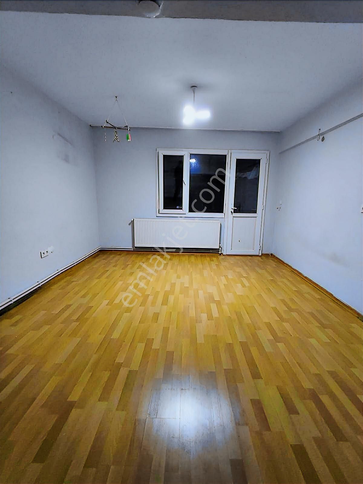 Bozyakada 2+1 Doğalgazlı Arakat Teraslı Daire