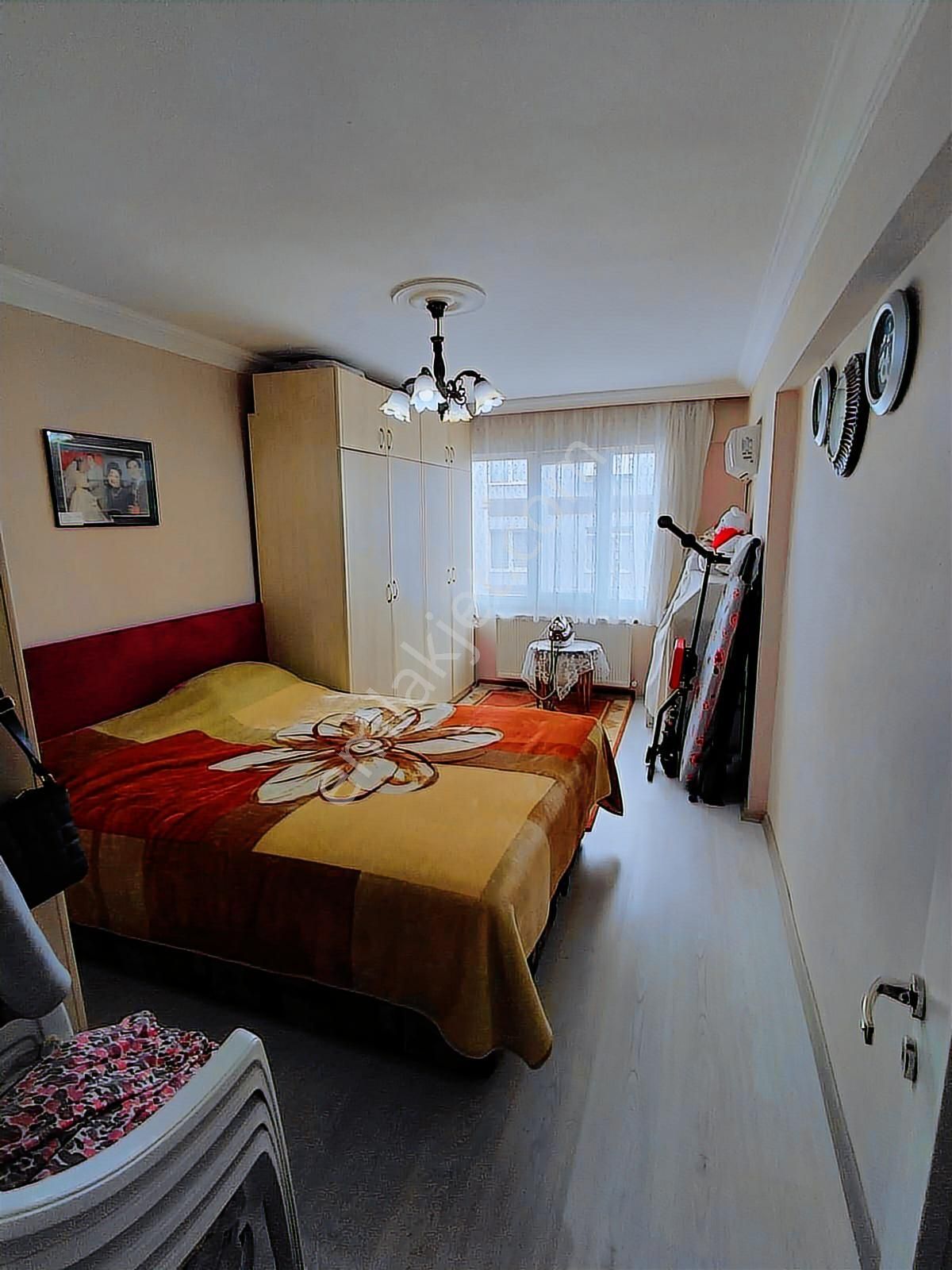 Zaimağa Caddesinde 3+1 Doğalgazlı Arakat Bakımlı - Görsel 22