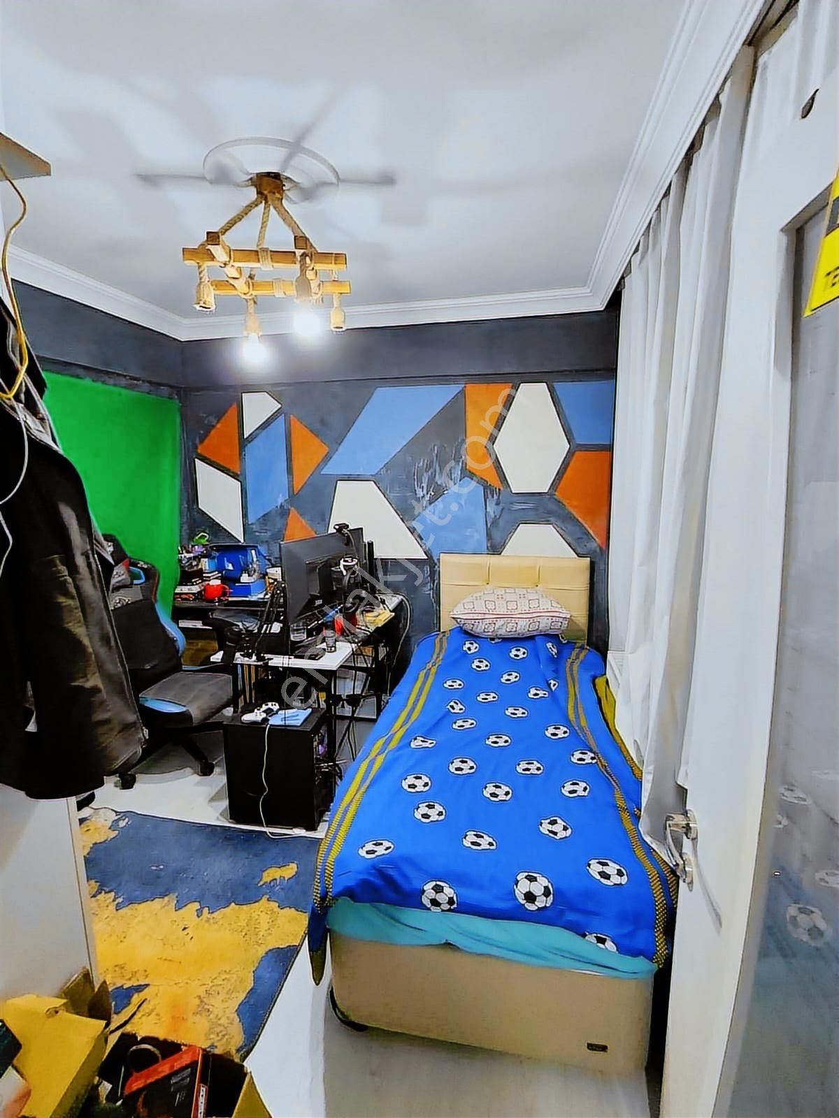 Zaimağa Caddesinde 3+1 Doğalgazlı Arakat Bakımlı - Görsel 19