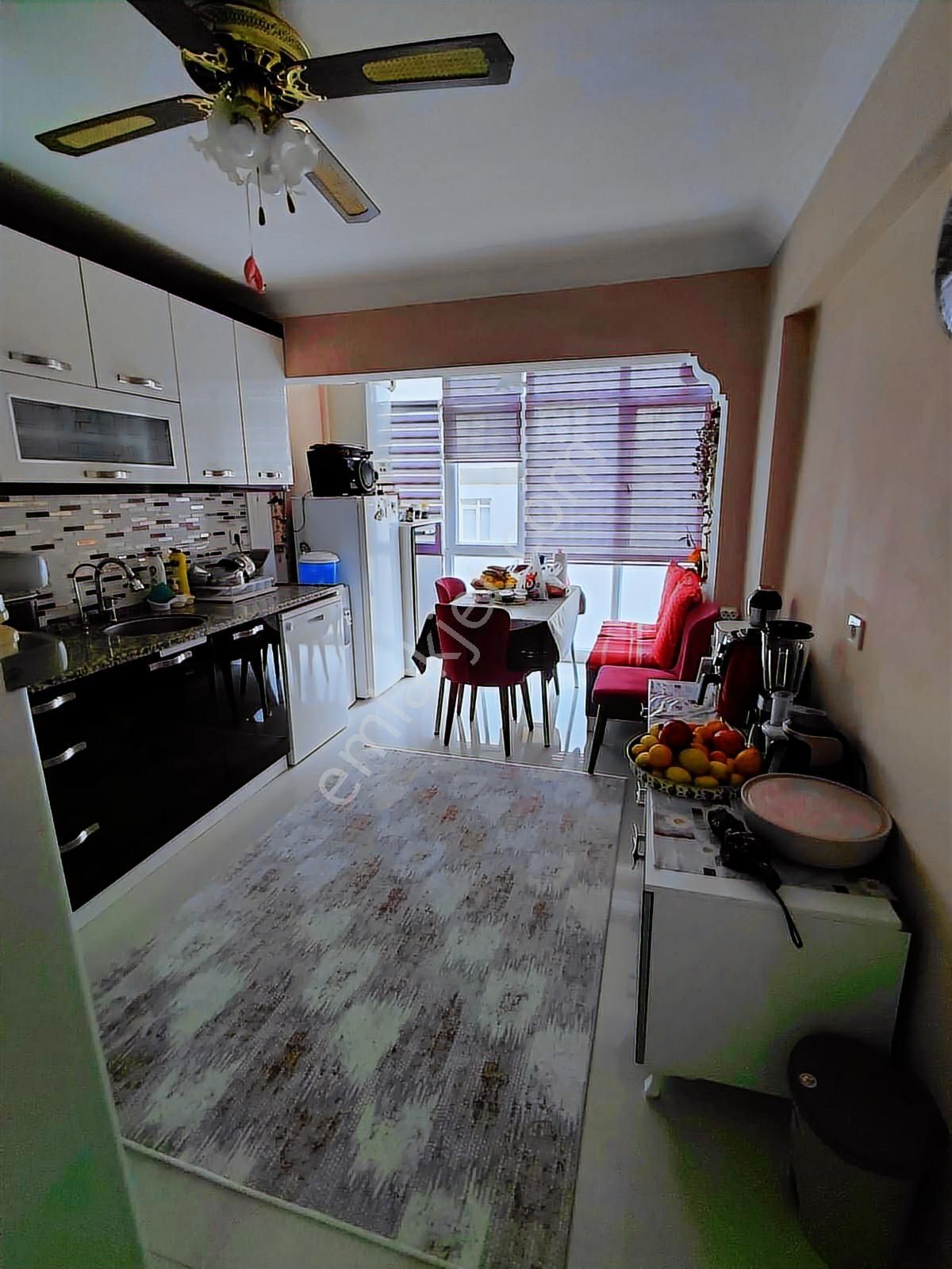 Zaimağa Caddesinde 3+1 Doğalgazlı Arakat Bakımlı - Görsel 7