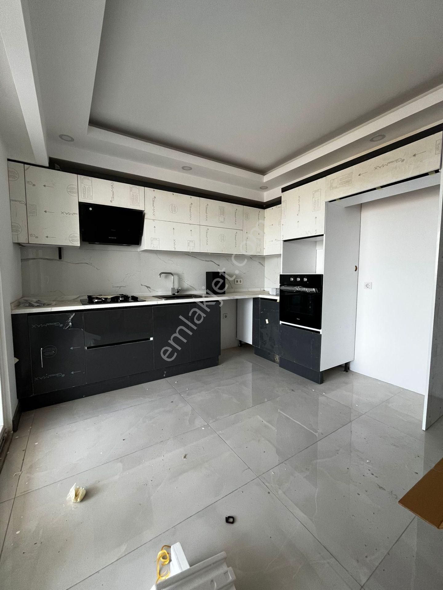 Çorlu Hürriyet Mah 2+1 130 M2 Site İçi Satılık Arakat Fırsat Daire - Görsel 3