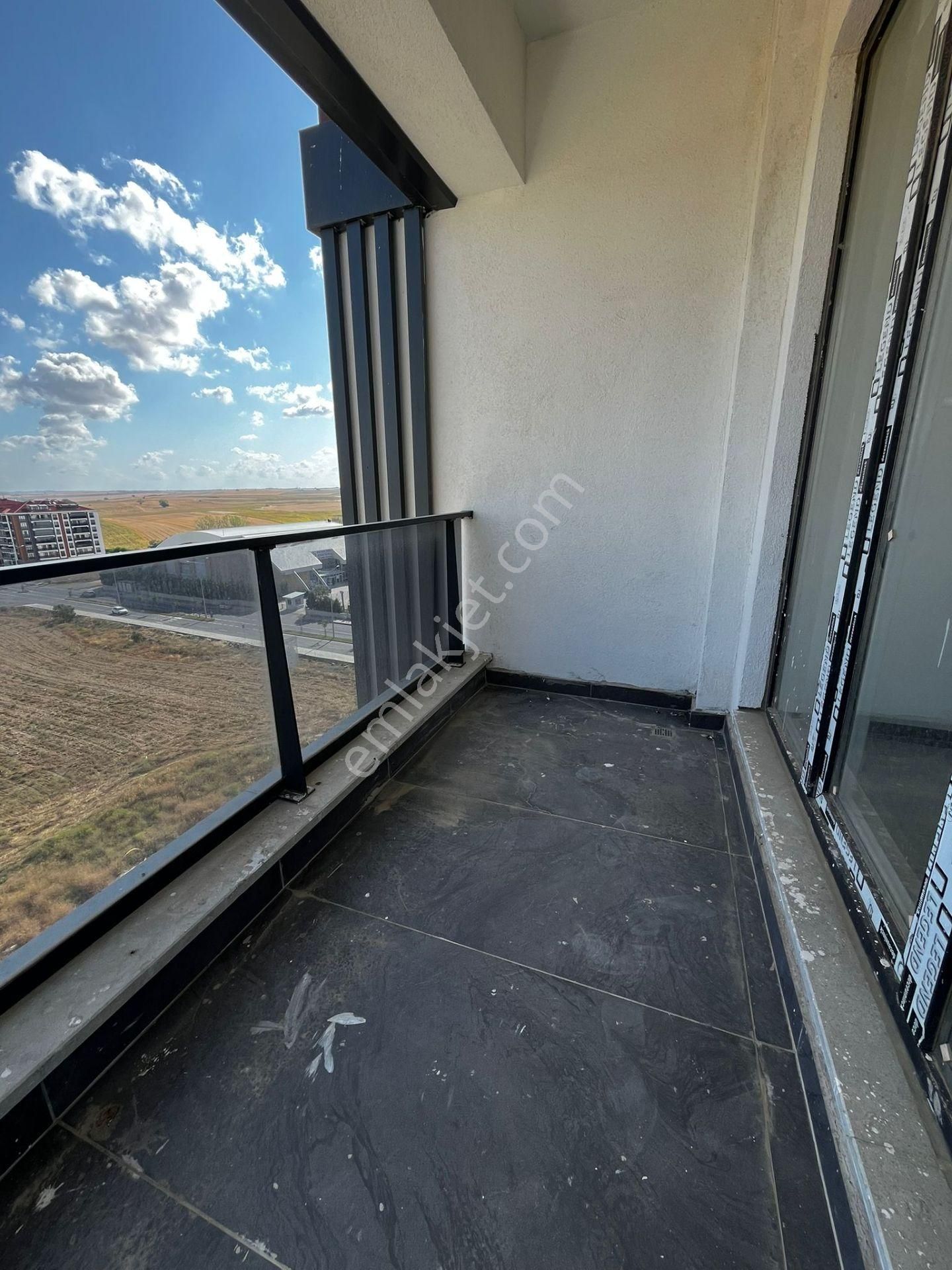 Çorlu Hürriyet Mah 2+1 130 M2 Site İçi Satılık Arakat Fırsat Daire - Görsel 11