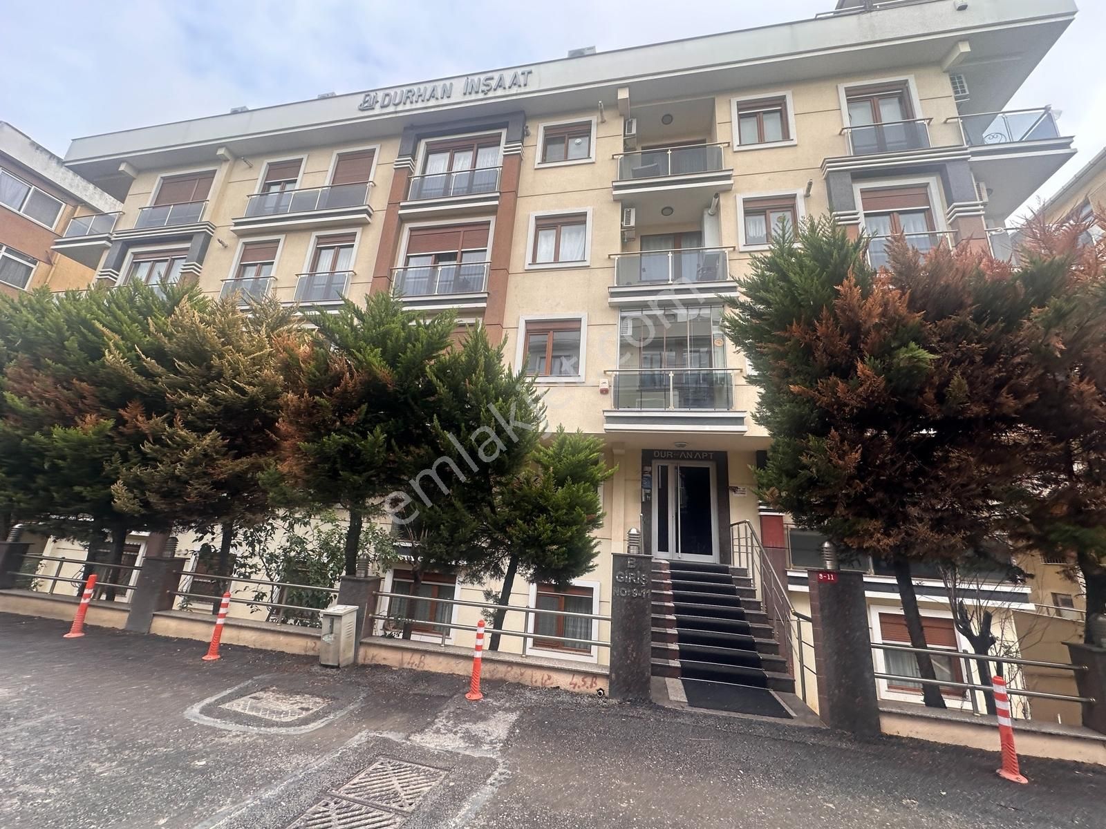 Tamiş'den İdealtepe Sahilde Ayrı Mutfaklı Müstakil Teraslı 1+1