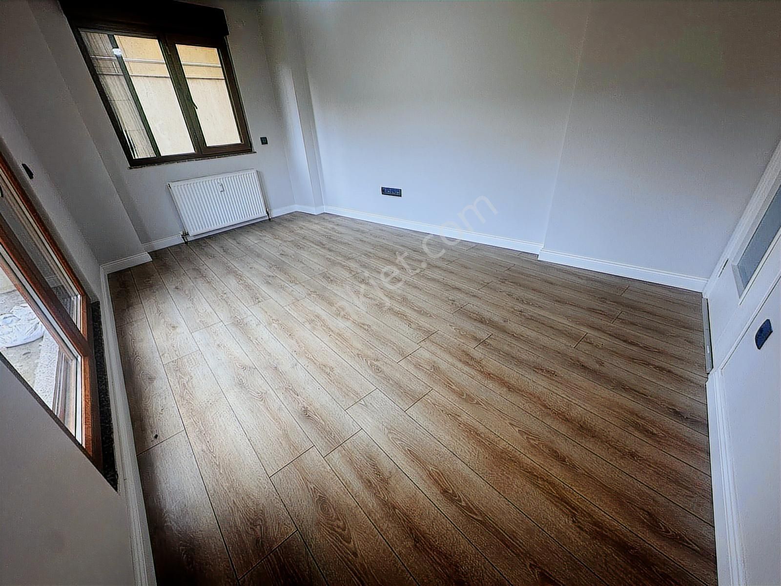 Tamiş'den İdealtepe Sahilde Ayrı Mutfaklı Müstakil Teraslı 1+1 - Görsel 14