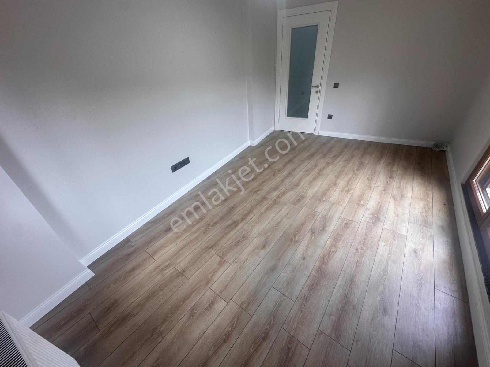 Tamiş'den İdealtepe Sahilde Ayrı Mutfaklı Müstakil Teraslı 1+1 - Görsel 23