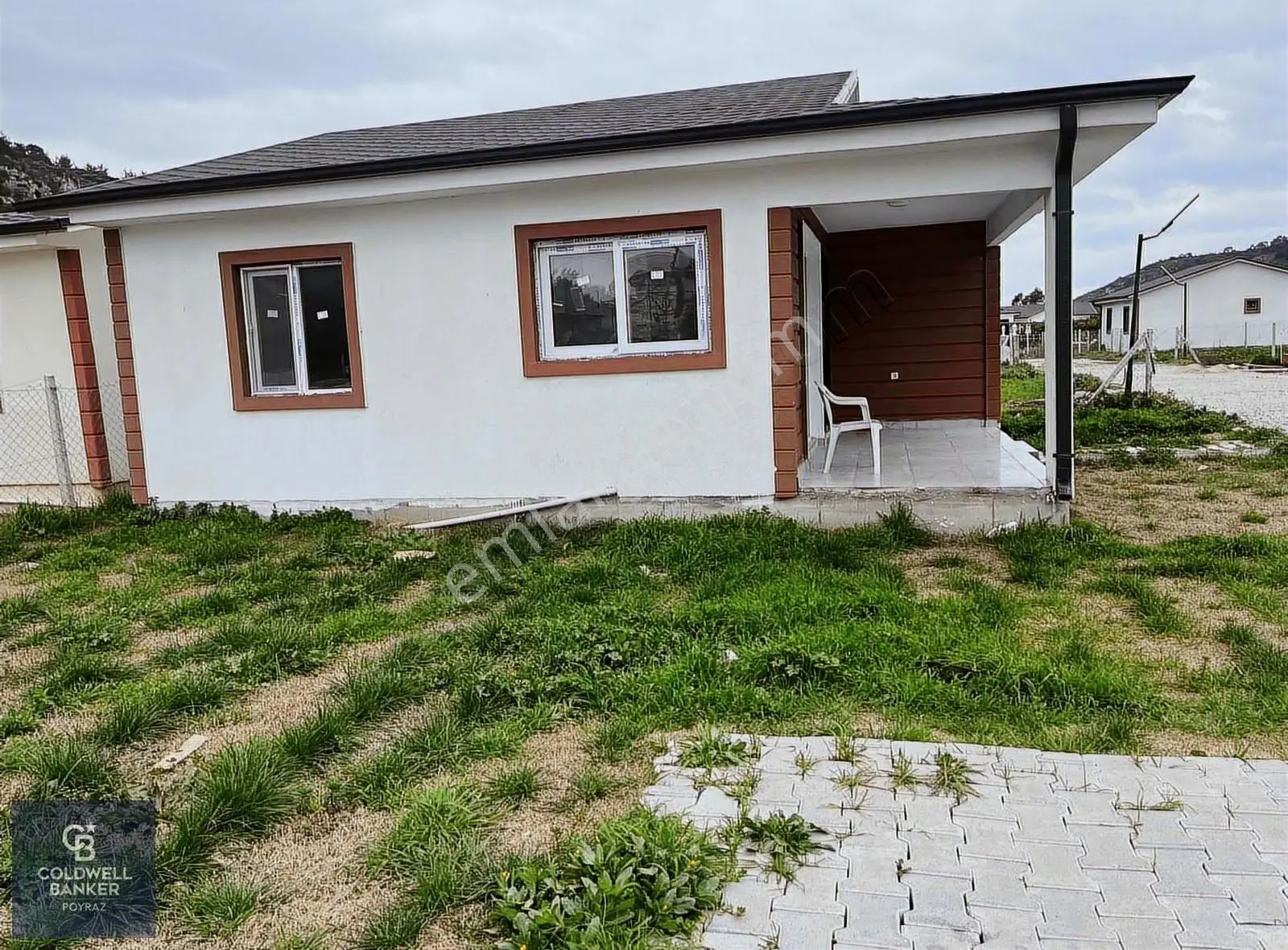 Coldwell Banker Menderes Dogayla Ic Ice, Guvenlikli Kooperatif - Görsel 3