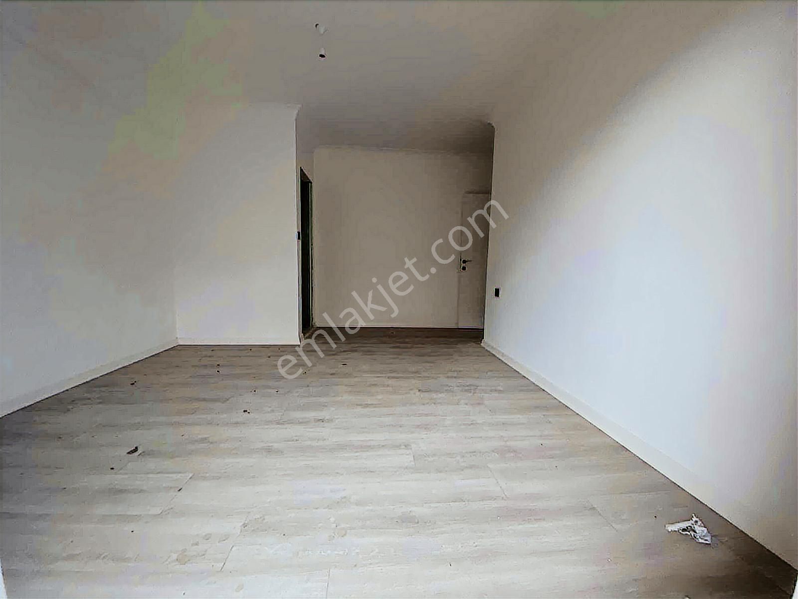 8.cadde Üzerinde 3+1 120 M2 Yüksek Giriş Fırsat Dairesi !! - Görsel 18