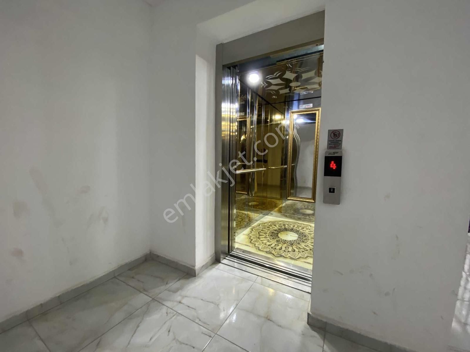 8.cadde Üzerinde 3+1 120 M2 Yüksek Giriş Fırsat Dairesi !! - Görsel 9