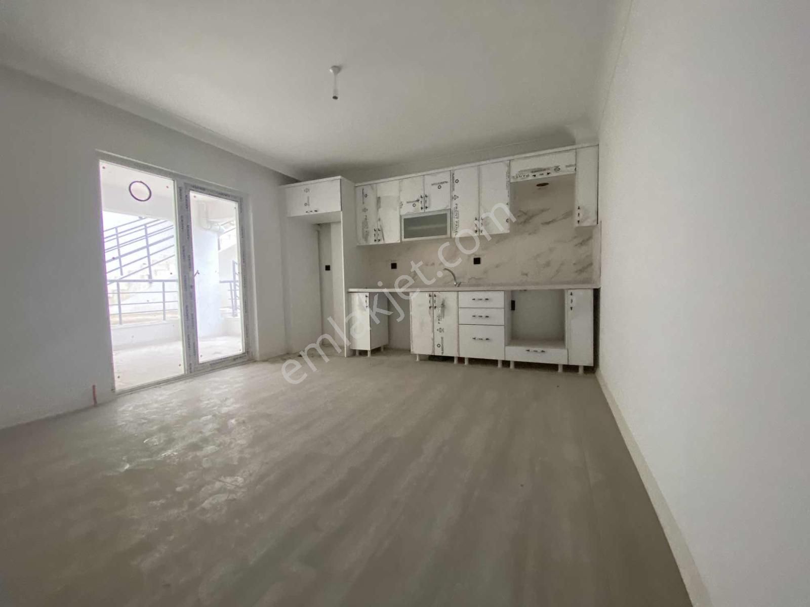 8.cadde Üzerinde 3+1 120 M2 Yüksek Giriş Fırsat Dairesi !! - Görsel 7