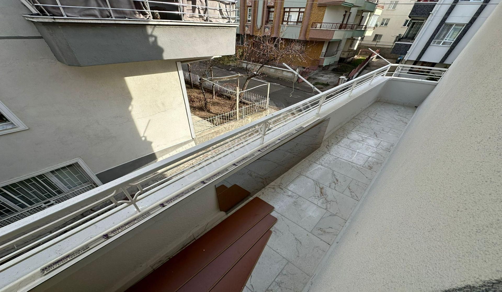 Köşk Mahallesi Keçiören Hastane Yakını 3+1 Katta Ful Yapılı - Görsel 9