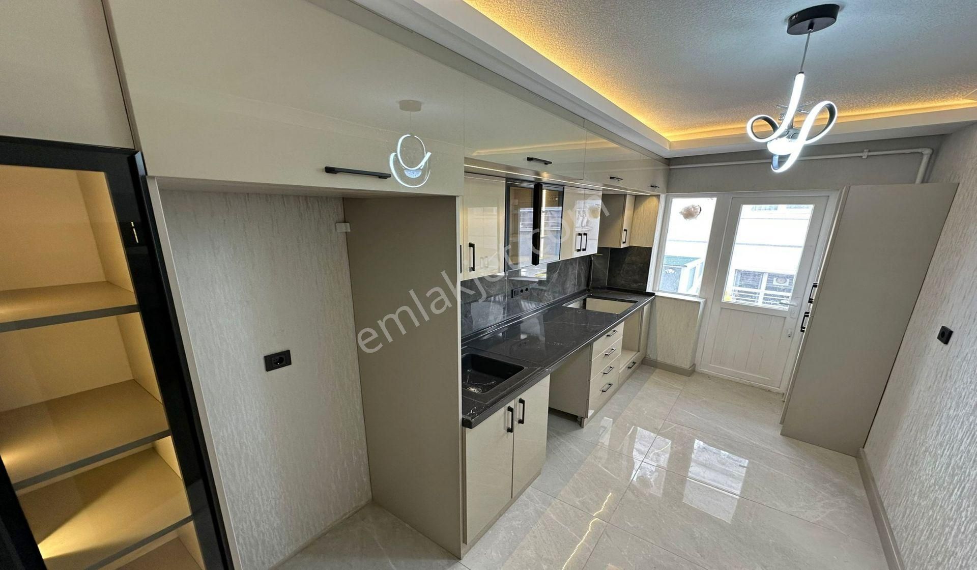 Köşk Mahallesi Keçiören Hastane Yakını 3+1 Katta Ful Yapılı - Görsel 2