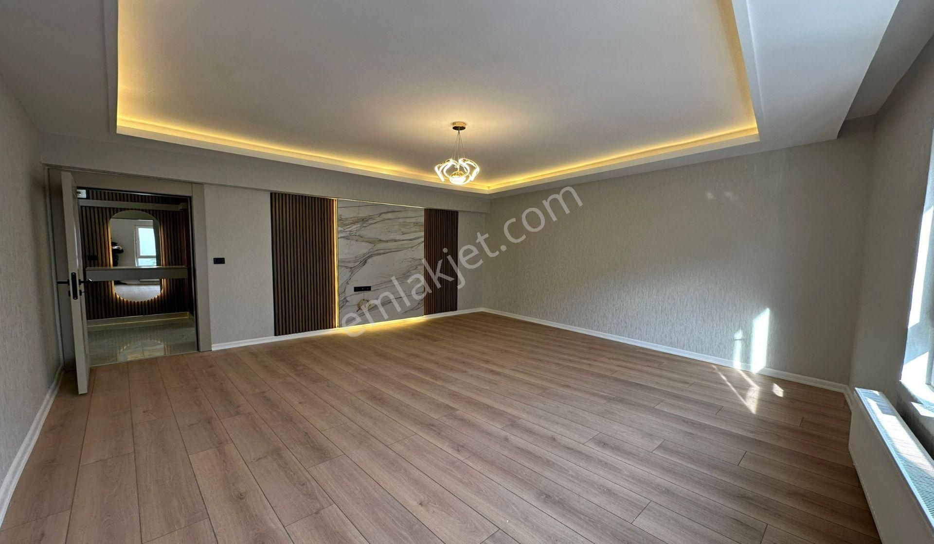 Köşk Mahallesi Keçiören Hastane Yakını 3+1 Katta Ful Yapılı - Görsel 16