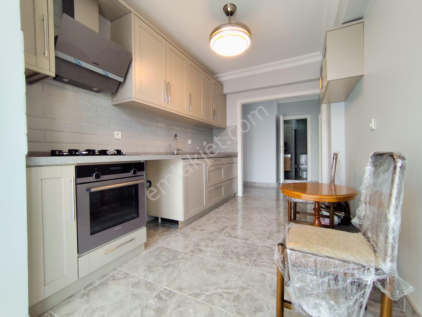 Mertcan Dan Cumhuriyet Mah İçi Full Yenilenmiş 2+1 Ankastreli - İskanlı - Görsel 16