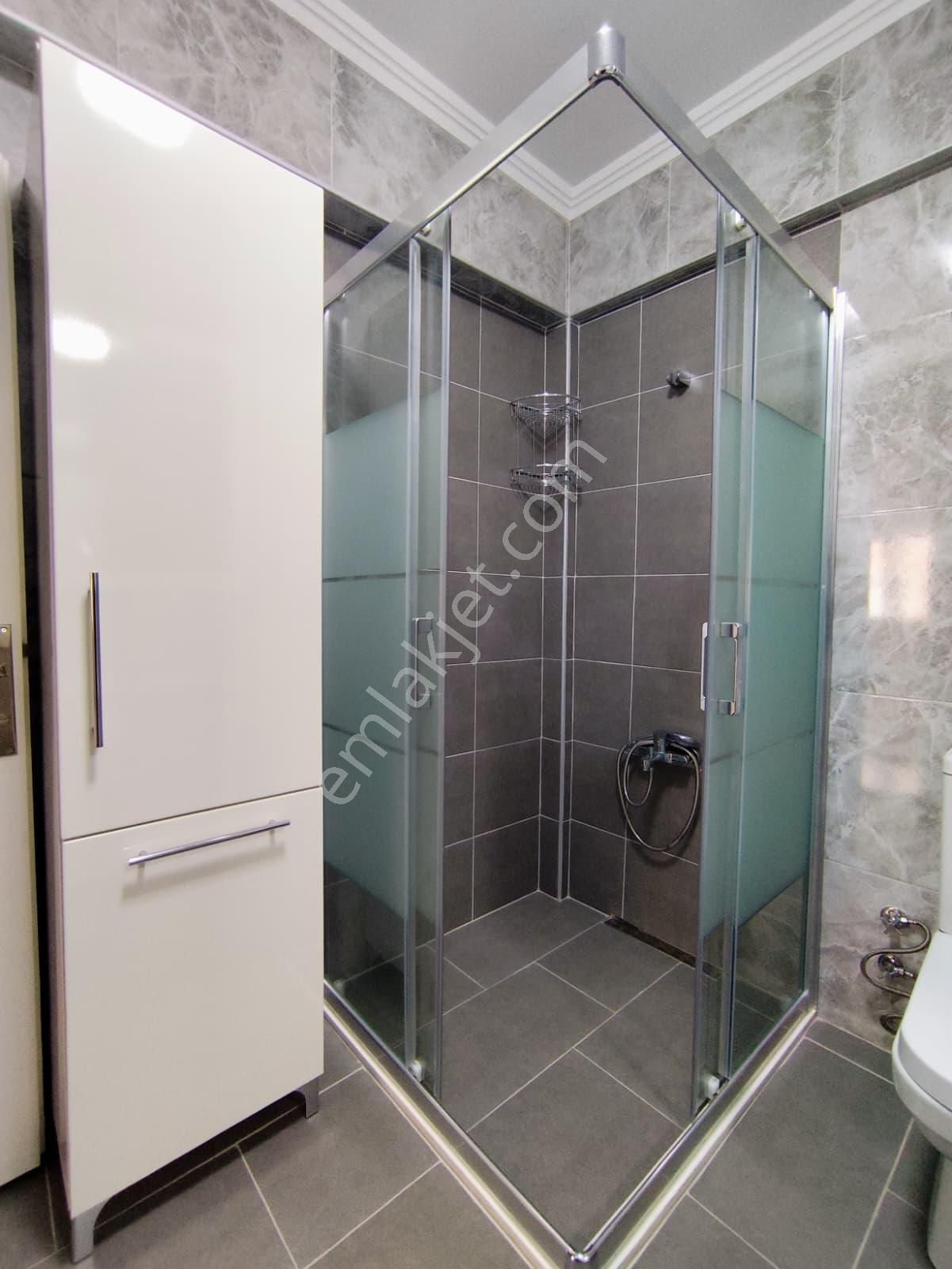 Mertcan Dan Cumhuriyet Mah İçi Full Yenilenmiş 2+1 Ankastreli - İskanlı - Görsel 22