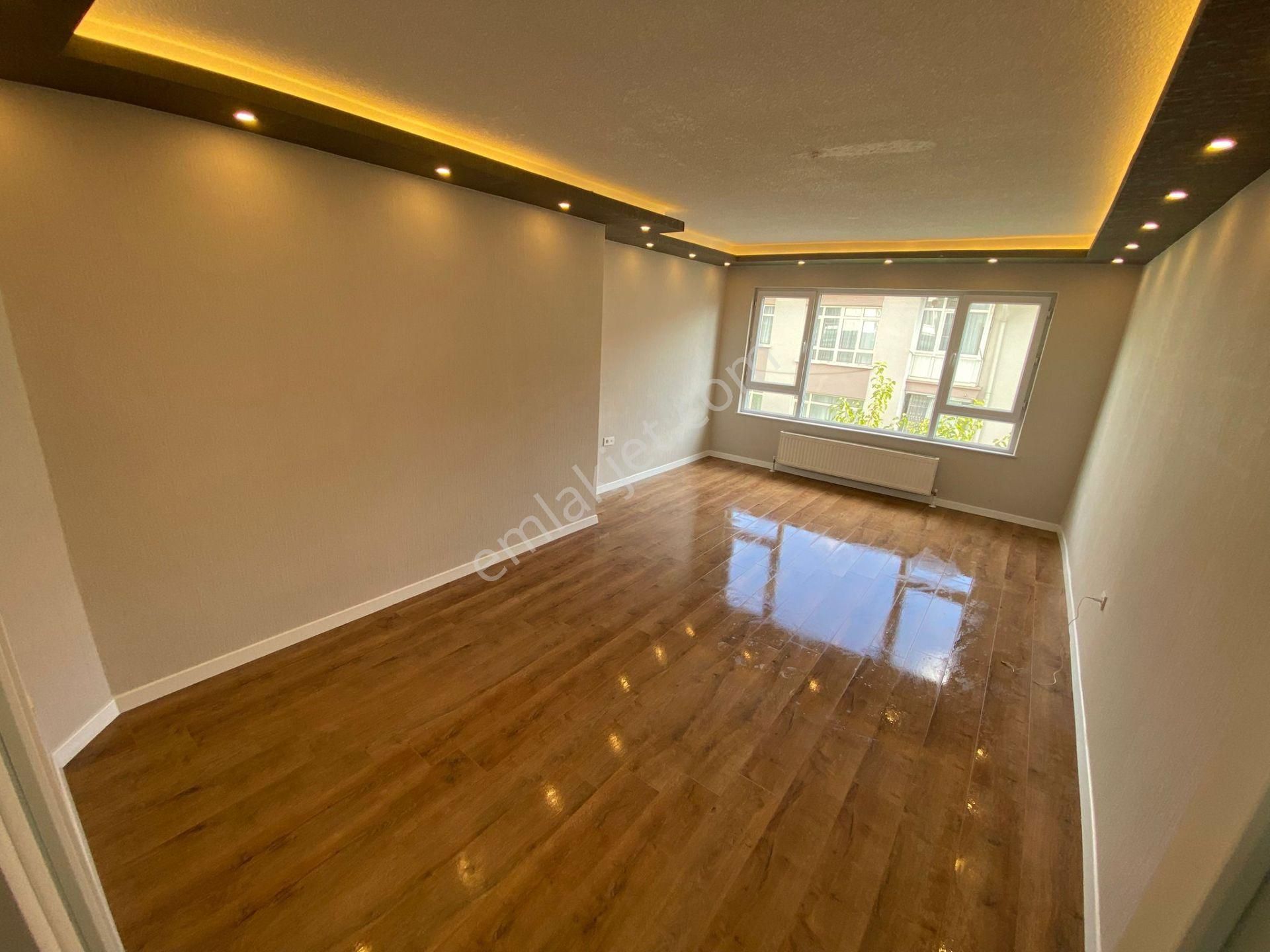 Aşağı Eğlence Göbek Yakını 3+1 Bağımsız Ultralüx Ortakat Çift Banyo - Görsel 7