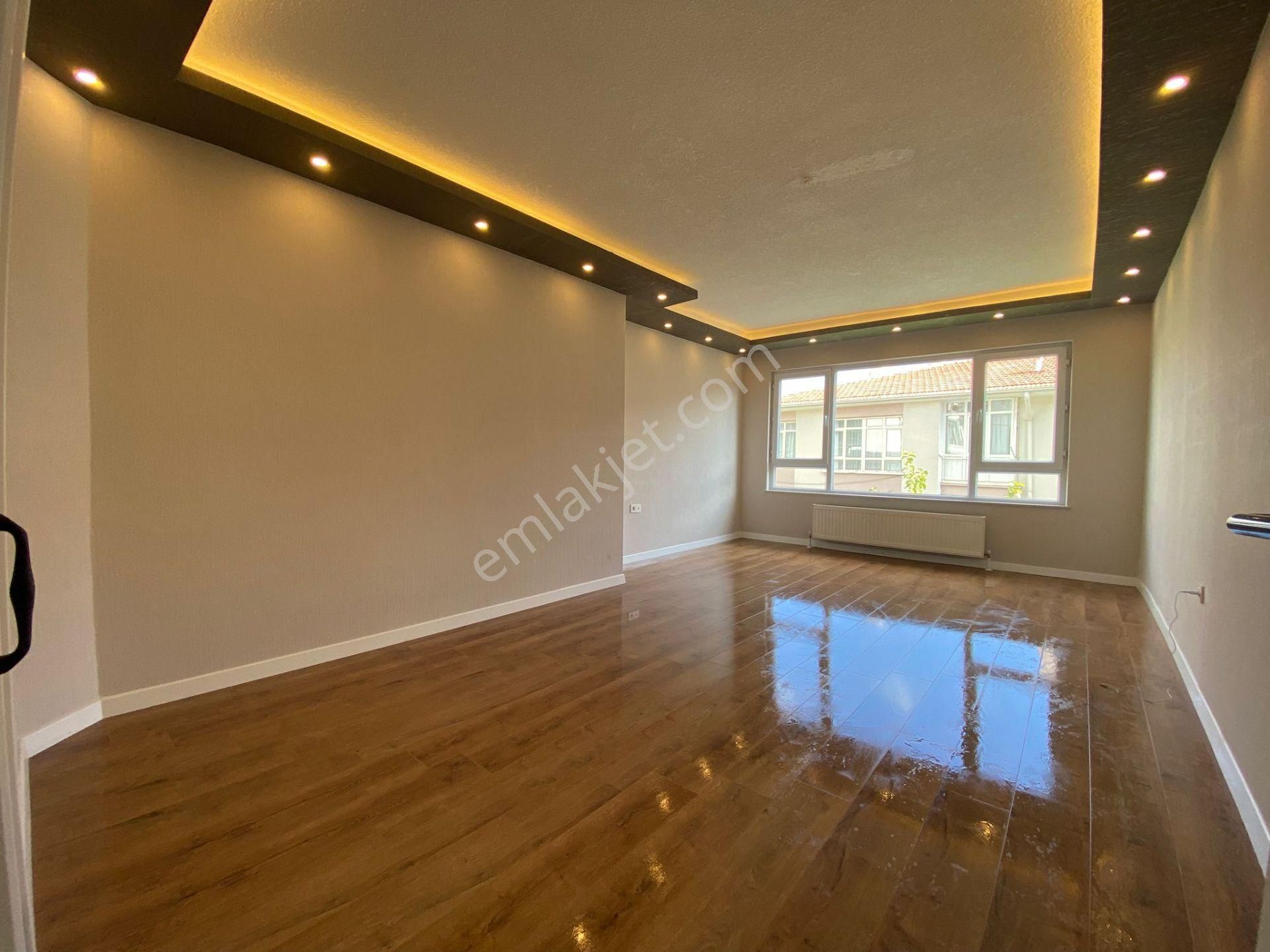 Aşağı Eğlence Göbek Yakını 3+1 Bağımsız Ultralüx Ortakat Çift Banyo - Görsel 6