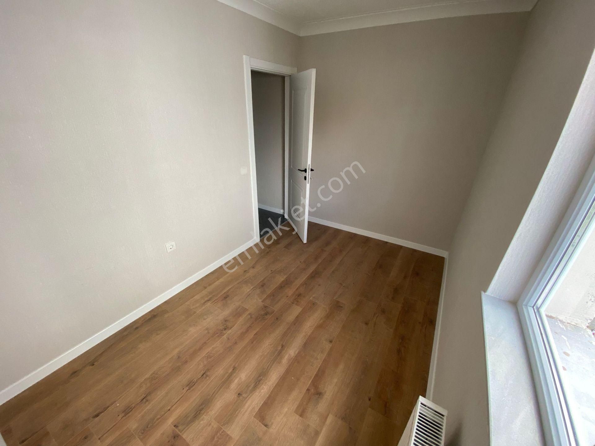 Aşağı Eğlence Göbek Yakını 3+1 Bağımsız Ultralüx Ortakat Çift Banyo - Görsel 14