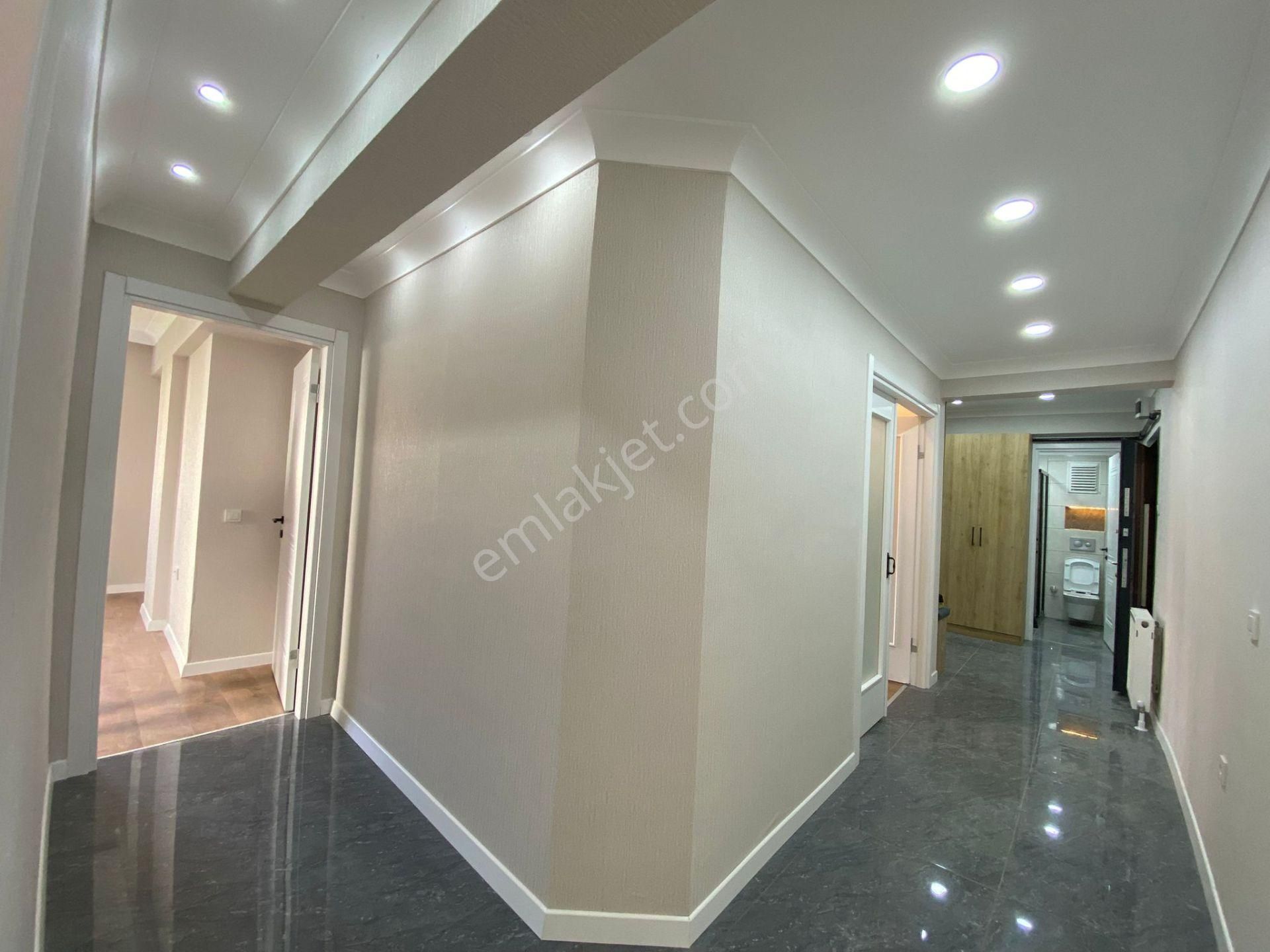 Aşağı Eğlence Göbek Yakını 3+1 Bağımsız Ultralüx Ortakat Çift Banyo - Görsel 20