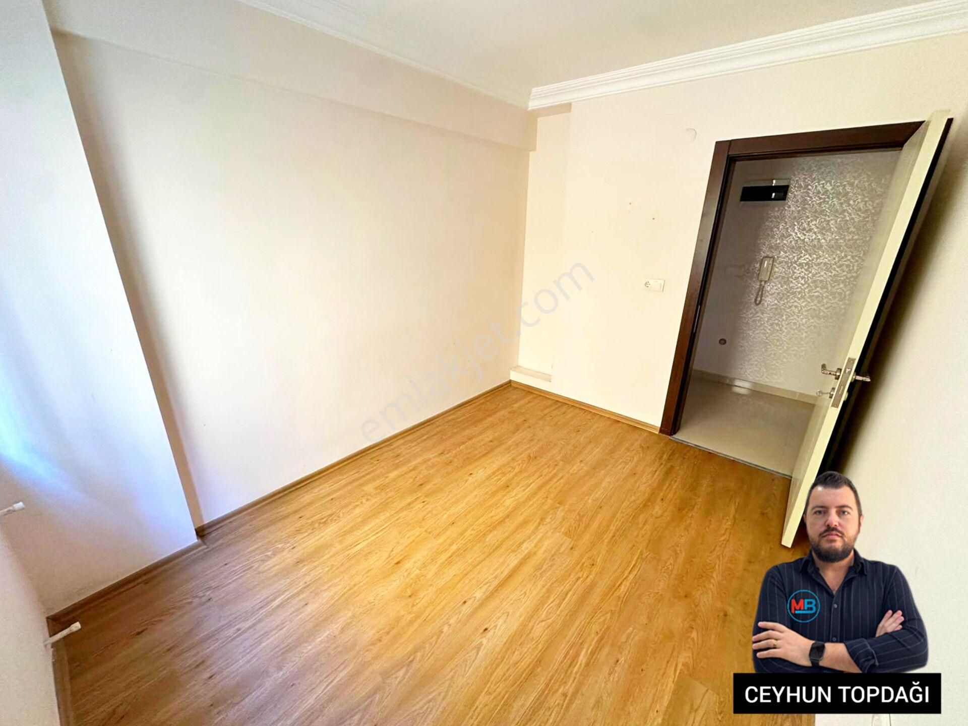 Didimde Satılık 2+1 Daire Ayrı Mutfak Yüksek Giriş Merkeze Yakın Bahçeli ! - Görsel 11