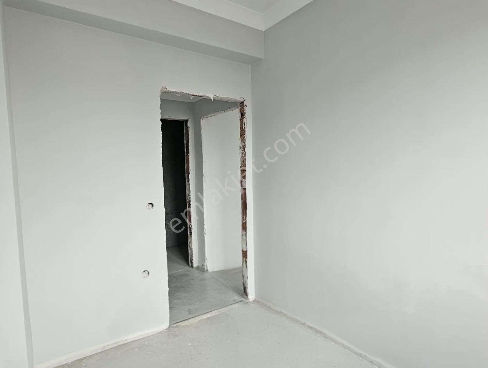 Orhangazi Mah. Kapalı Otoparklı, Ara Kat, Ön Cephede Satılık 3+1 - Görsel 16