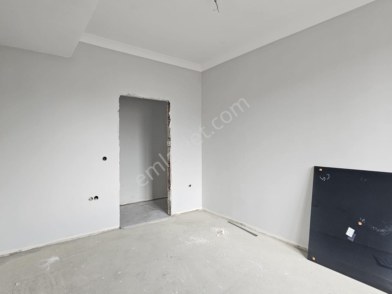 Orhangazi Mah. Kapalı Otoparklı, Ara Kat, Ön Cephede Satılık 3+1 - Görsel 13