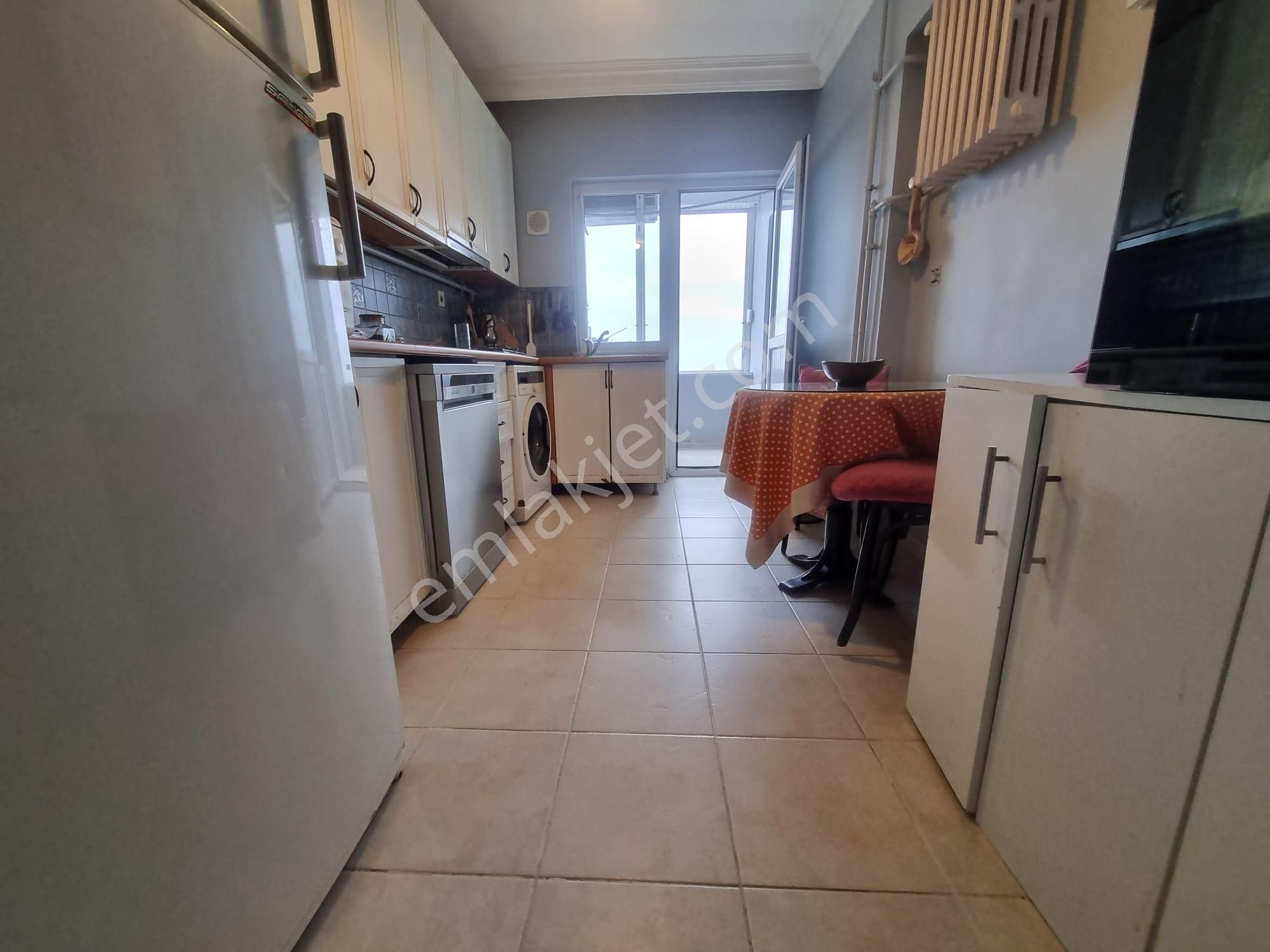 Ataşehir İçerenköy Bostancı Evlerinde Manzaralı 130m2 3+1 Daire - Görsel 8