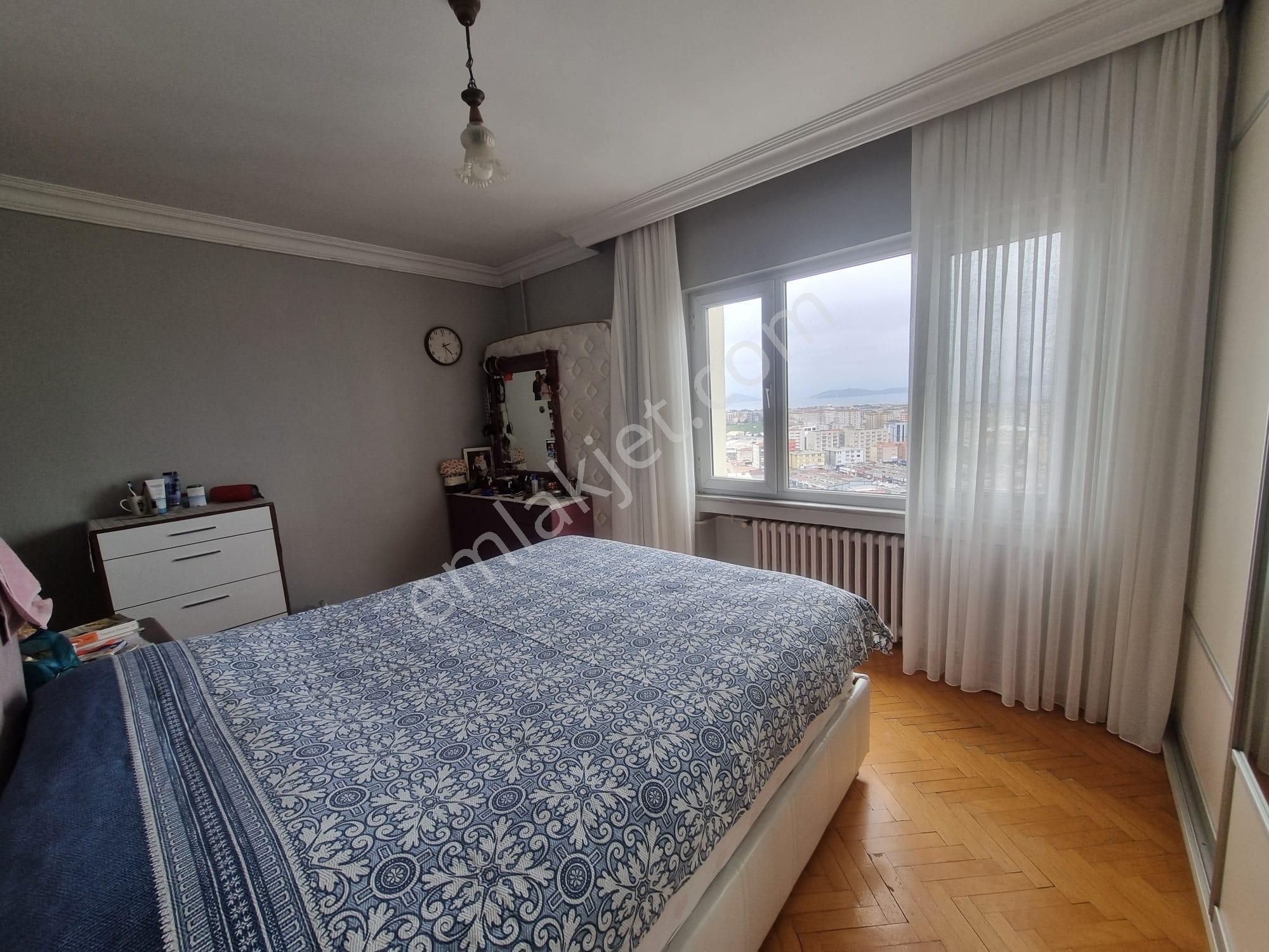 Ataşehir İçerenköy Bostancı Evlerinde Manzaralı 130m2 3+1 Daire - Görsel 14