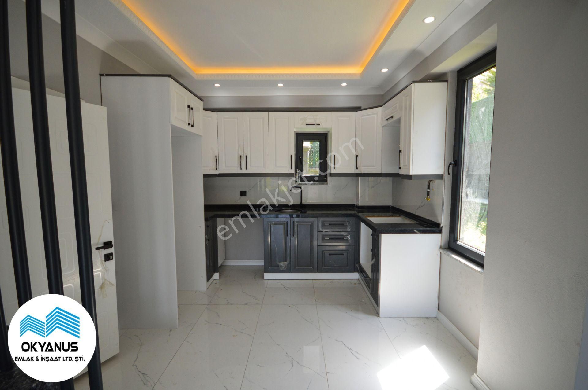 Kocaalide Müstakil Bahçeli Şık Villa Okyanustan - Görsel 13