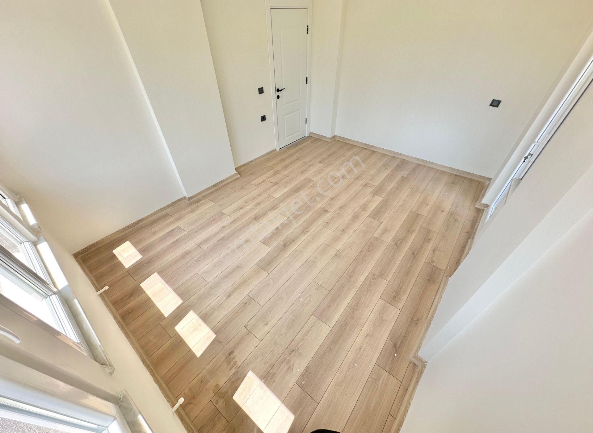 ꧁ay Emlak'tan꧂ Akçay'da Türk Hamamlı Şık Tasarımlı Ayrı Mutfaklı Ön Cephe Satılık 3+1 Geniş Daire - Görsel 30