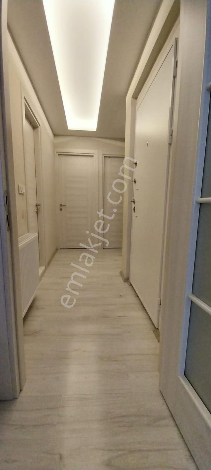 Ekonomi Üniversitesi Yakını 2+1 70 M2 1. Kat - Görsel 13