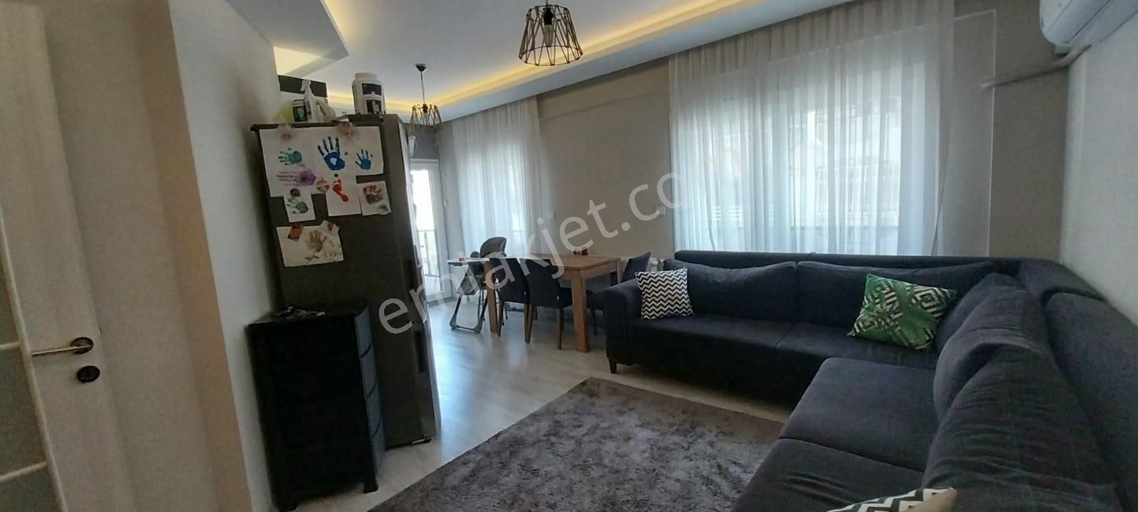 Ekonomi Üniversitesi Yakını 2+1 70 M2 1. Kat