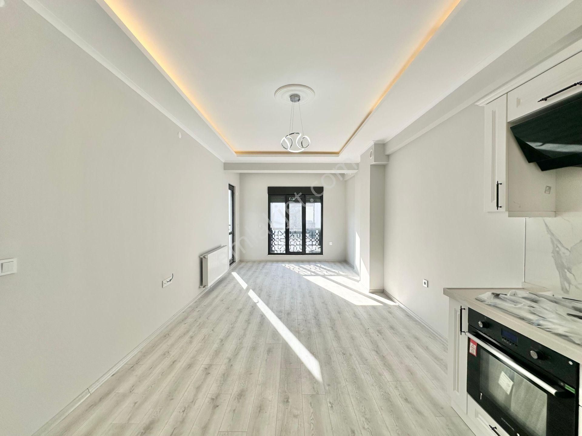 ꧁yetkili Ay Emlaktan꧂akçay'da Ebeveyn Banyolu Şık Tasarımlı Çift Asansörlü Satılık 2+1 Lüks Daire - Görsel 22