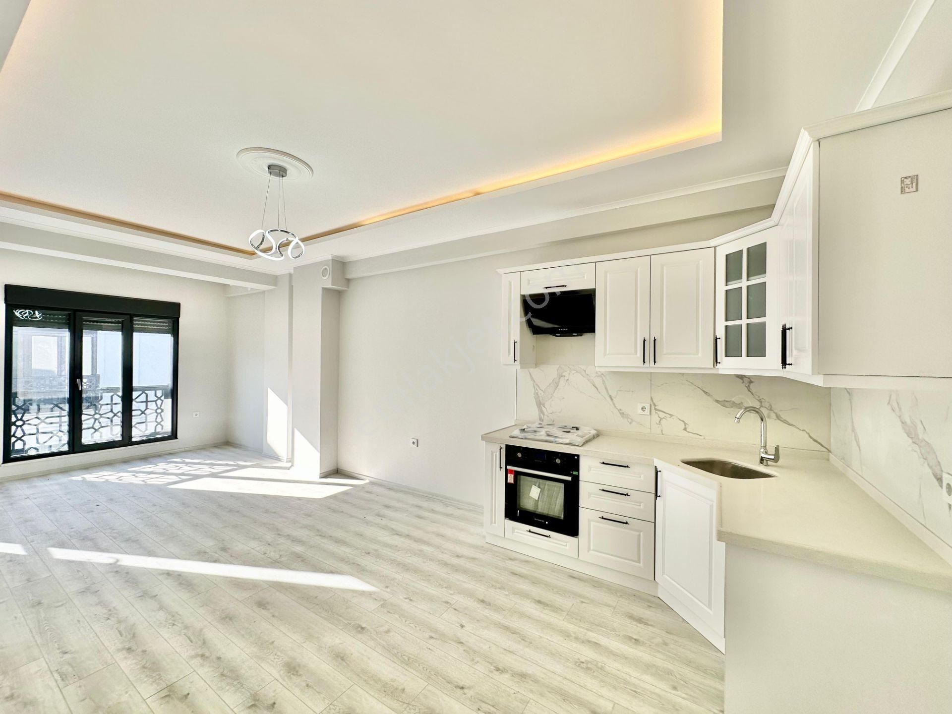 ꧁yetkili Ay Emlaktan꧂akçay'da Ebeveyn Banyolu Şık Tasarımlı Çift Asansörlü Satılık 2+1 Lüks Daire - Görsel 24