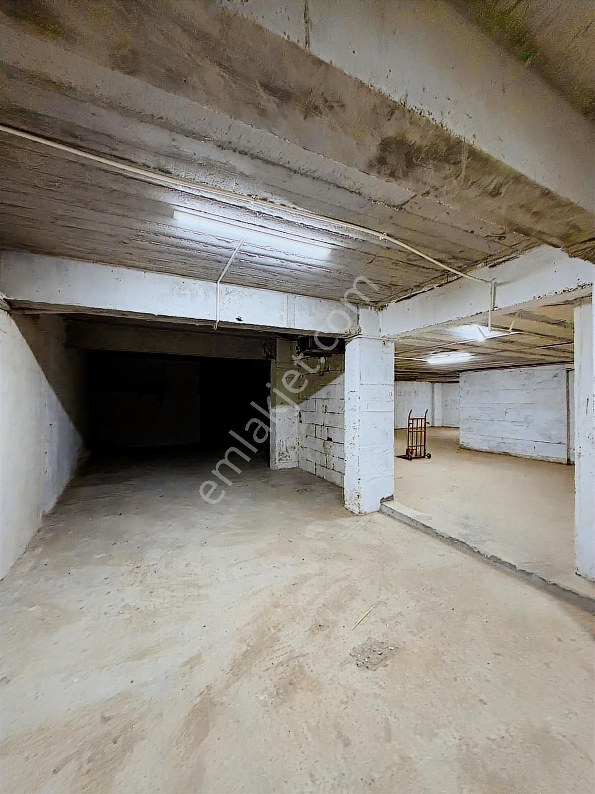 Üçevler'de Üç Katlı Net 1000m2li Cadde Üzeri Kiralık Dükkan - Görsel 26