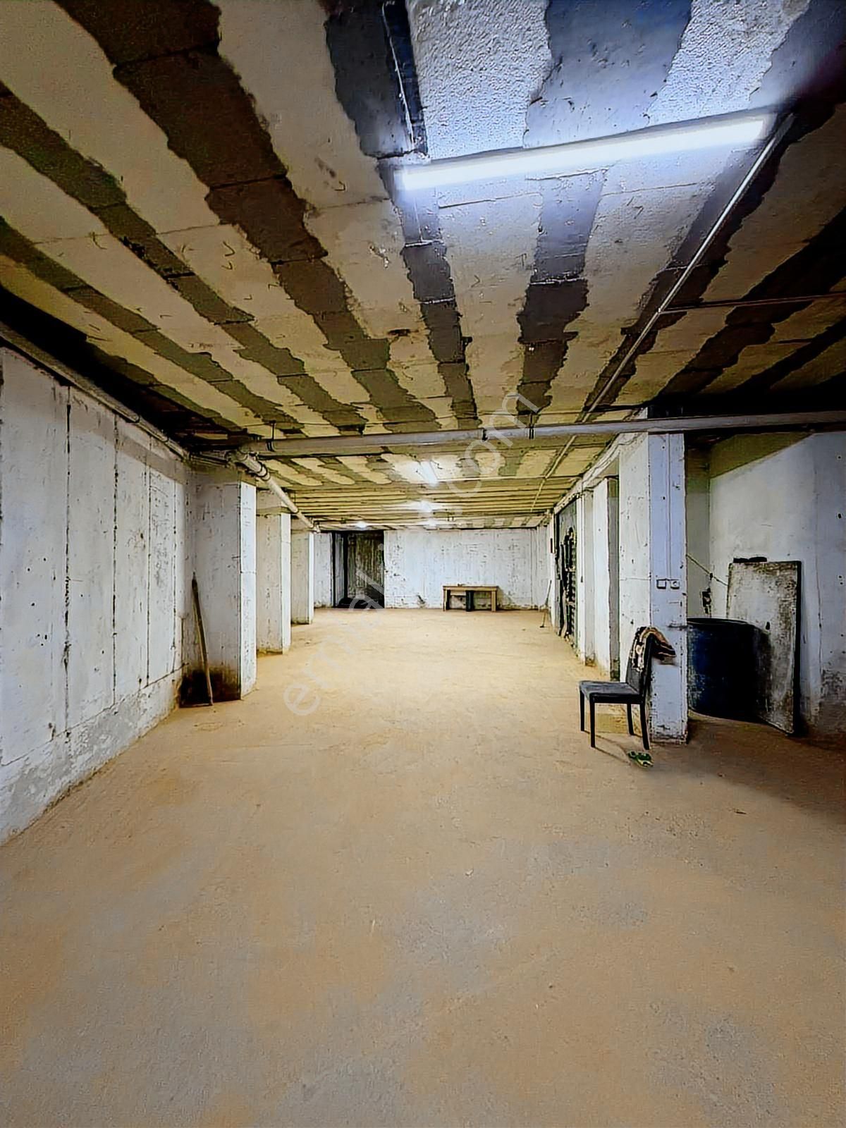 Üçevler'de Üç Katlı Net 1000m2li Cadde Üzeri Kiralık Dükkan - Görsel 24