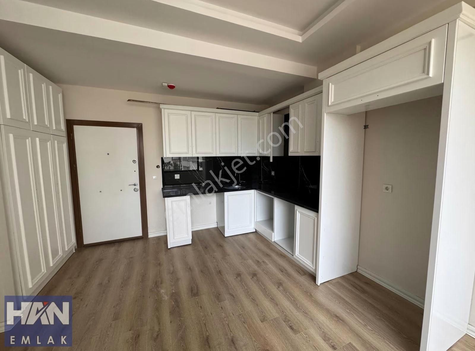 Han Emlak'tan Akdeniz Mah'de Site İçi 2+1 Satılık Daire - Görsel 14