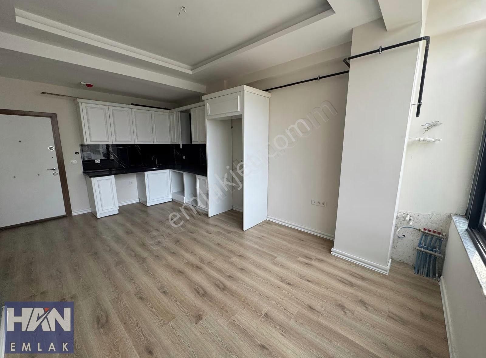 Han Emlak'tan Akdeniz Mah'de Site İçi 2+1 Satılık Daire - Görsel 2