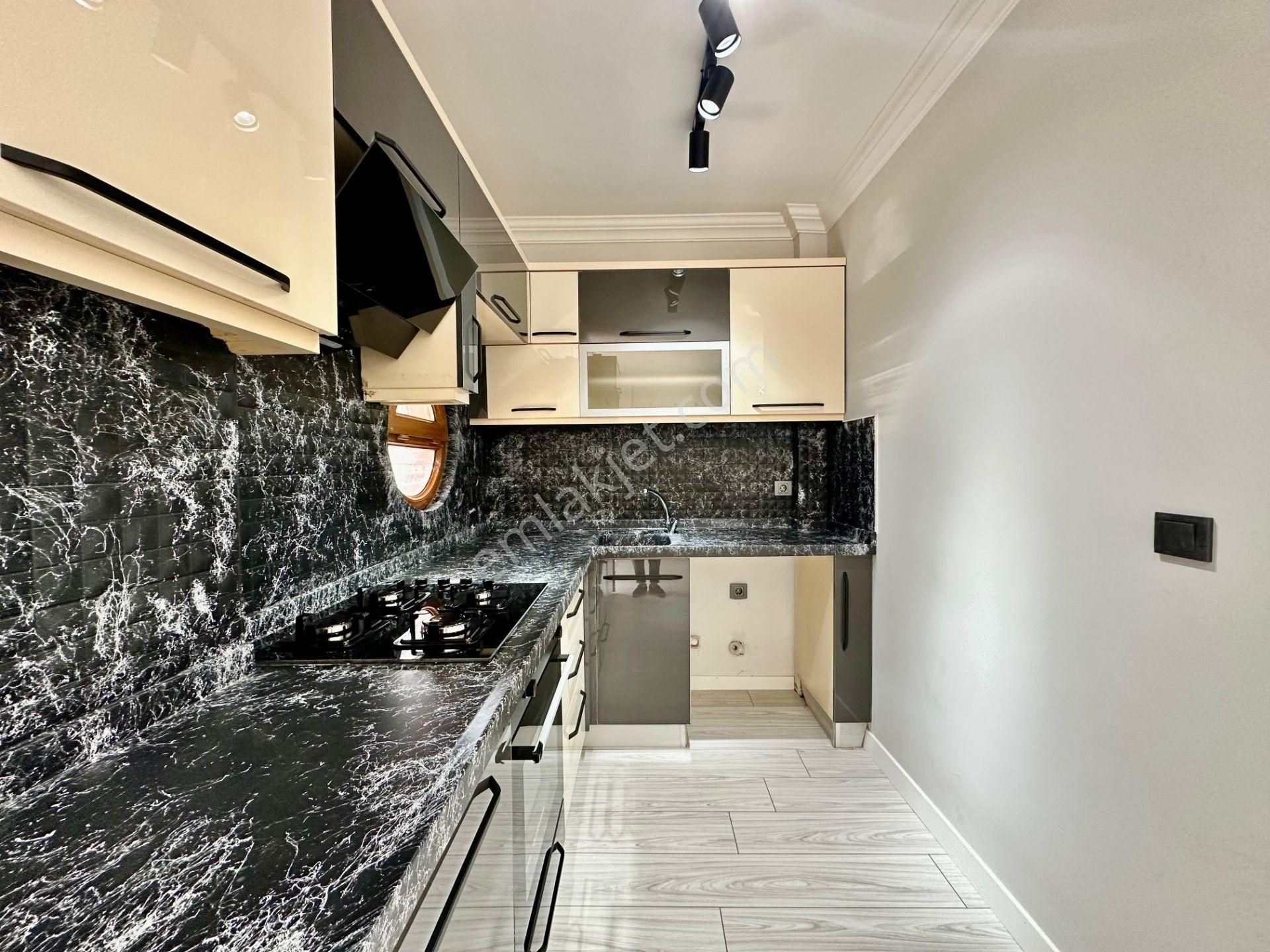 ꧁ay Emlaktan꧂akçay'da Müstakil Tadında Muhteşem Konumlu Ön Cephe Doğalgazlı Satılık 3+1 Lüx Daire - Görsel 3