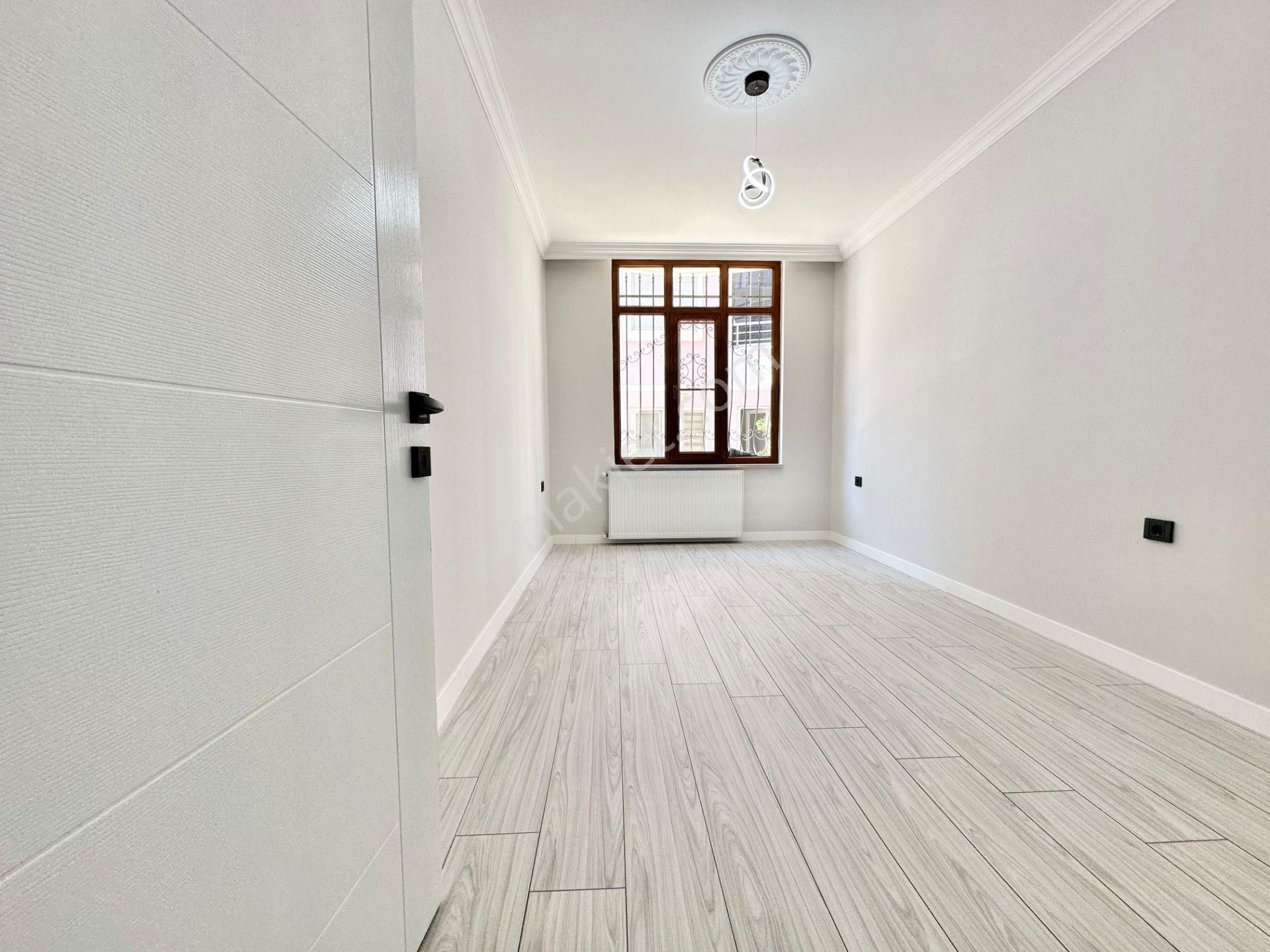 ꧁ay Emlaktan꧂akçay'da Müstakil Tadında Muhteşem Konumlu Ön Cephe Doğalgazlı Satılık 3+1 Lüx Daire - Görsel 21