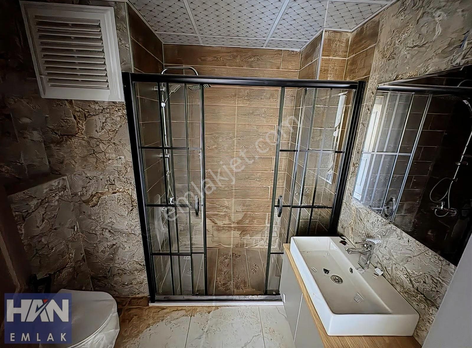 Han Emlak'tan Geniş Mimarisi İle Göz Dolduran Sıfır Satılık 2+1 - Görsel 4