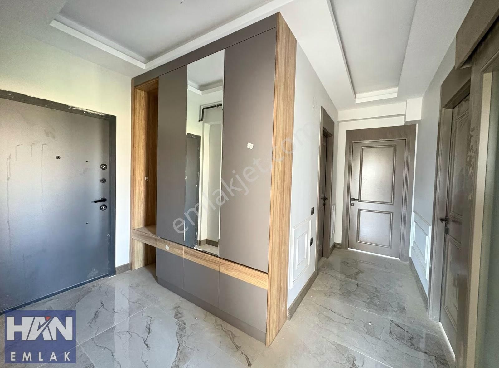 Han Emlak'tan Geniş Mimarisi İle Göz Dolduran Sıfır Satılık 2+1 - Görsel 7