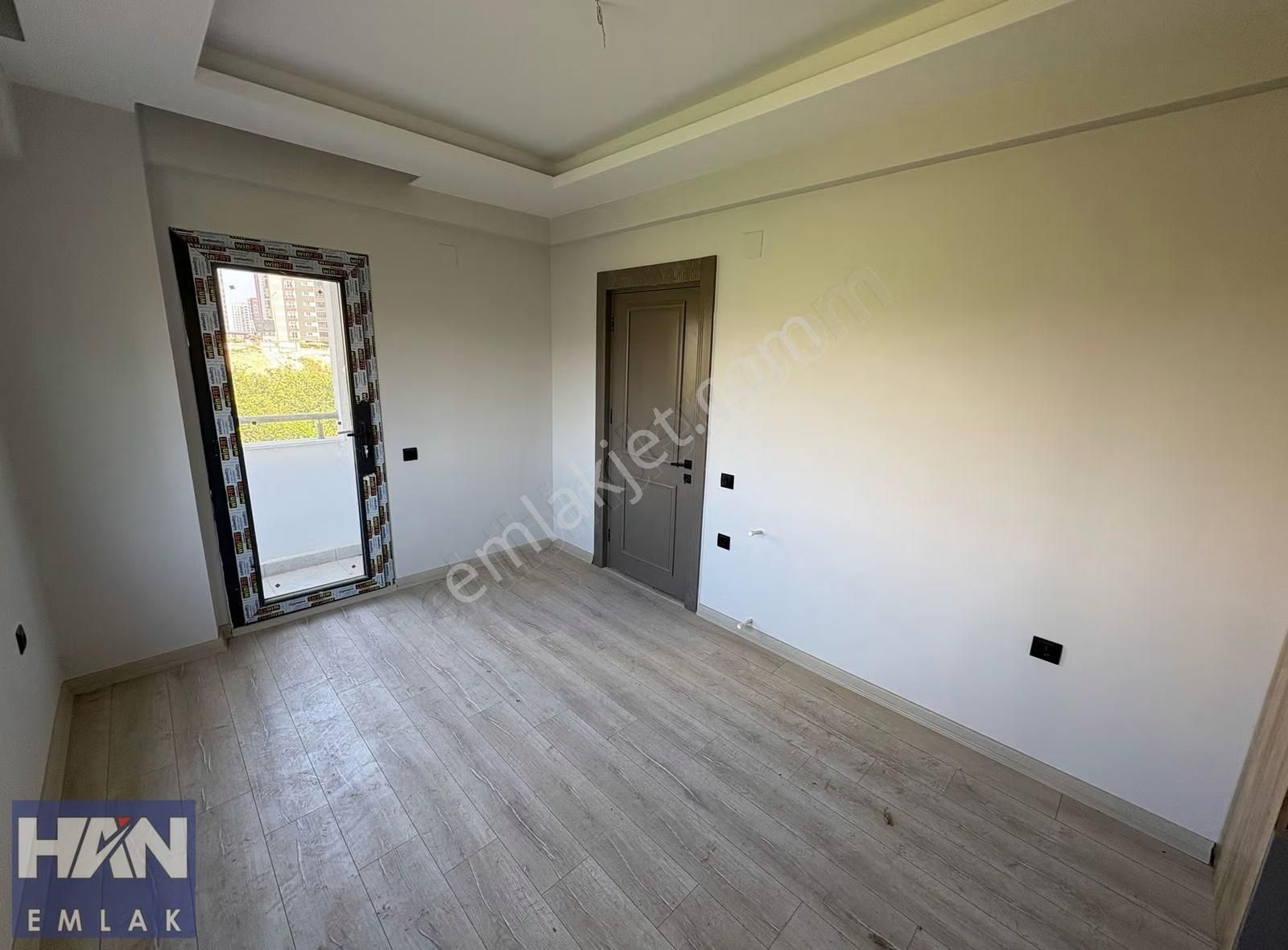 Han Emlak'tan Geniş Mimarisi İle Göz Dolduran Sıfır Satılık 2+1 - Görsel 12