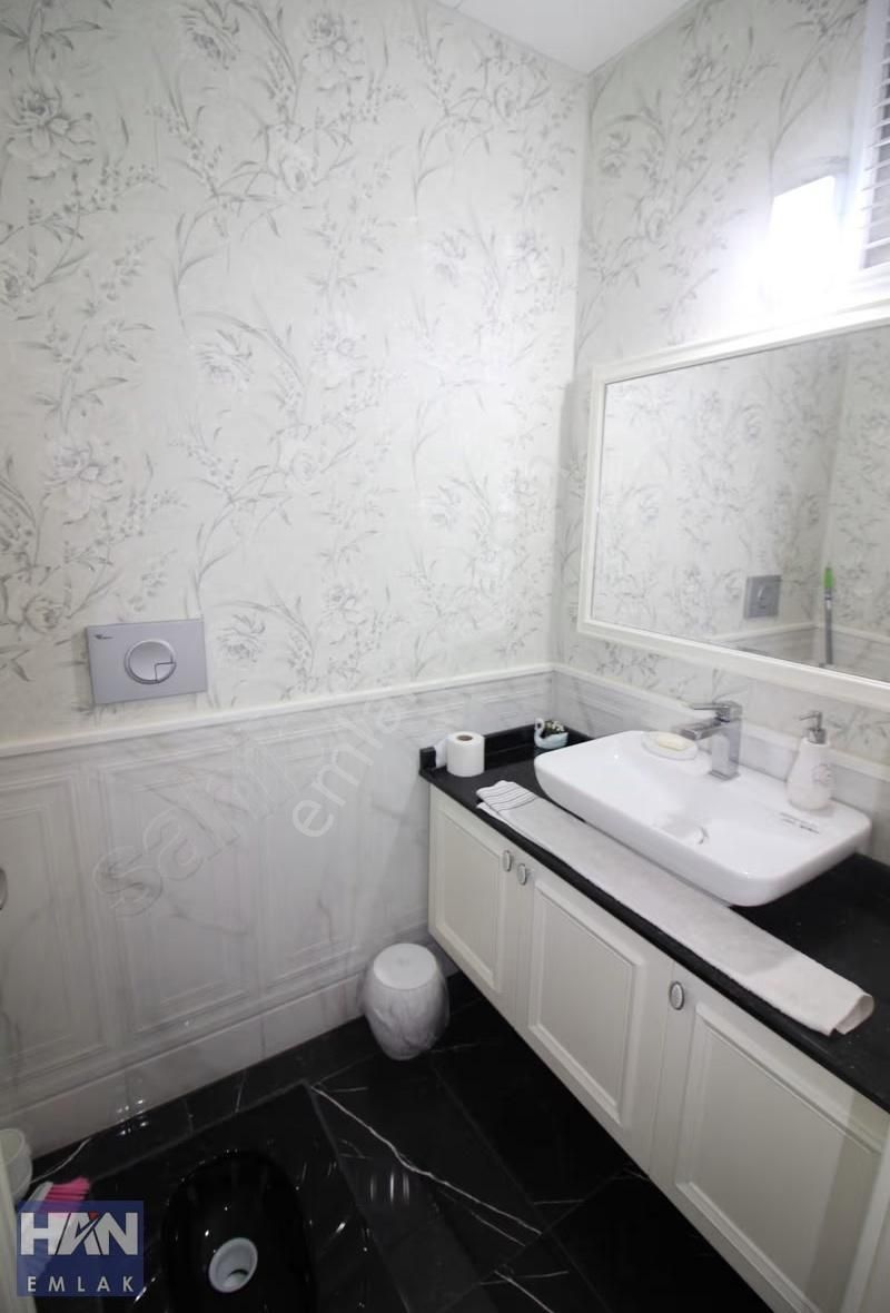 Han Emlak'tan Yeni Mahalle'de Doğalgazlı Merkezi Konumda 4+1 - Görsel 6