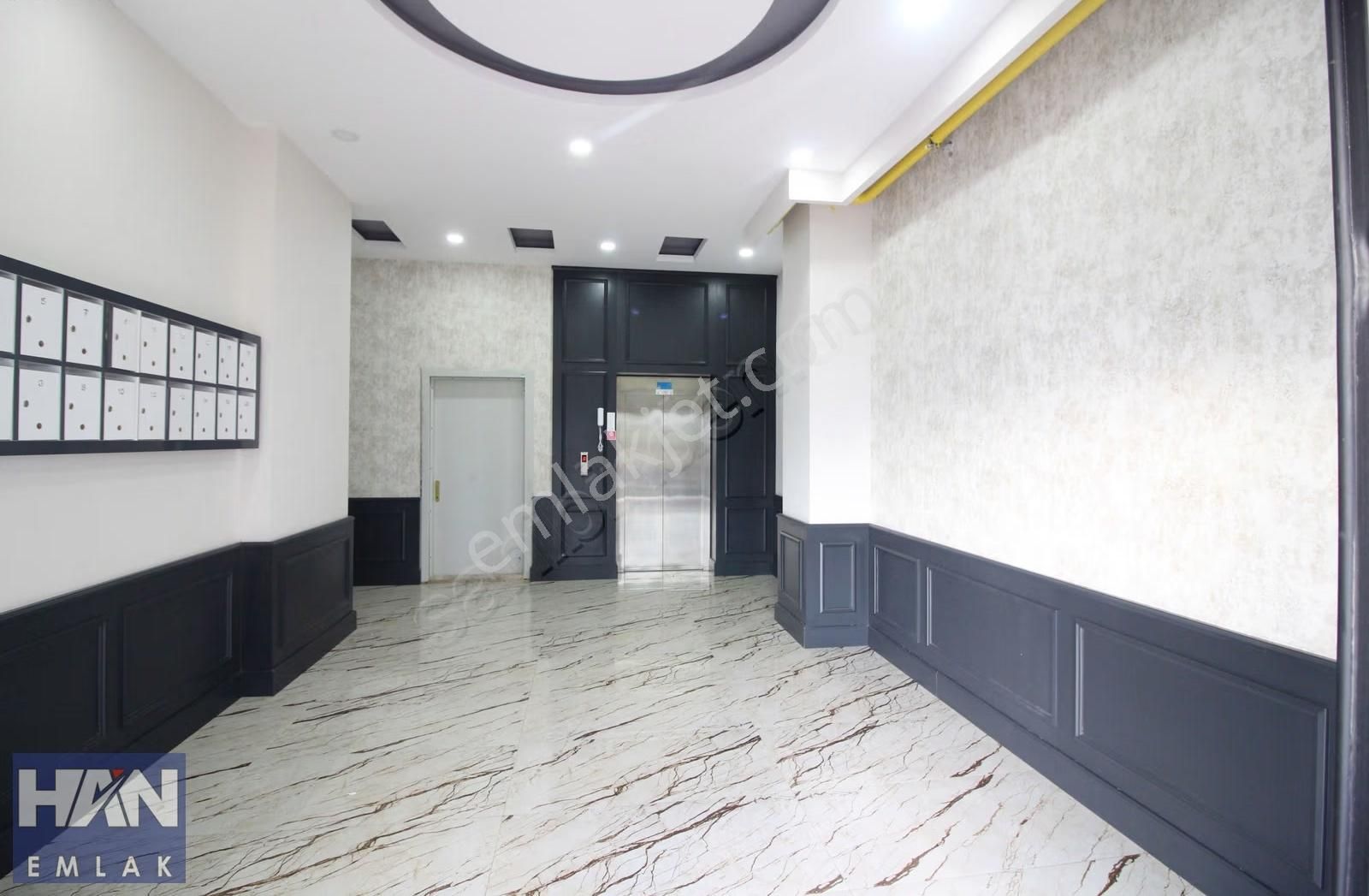 Han Emlak'tan Yeni Mahalle'de Doğalgazlı Merkezi Konumda 4+1 - Görsel 4