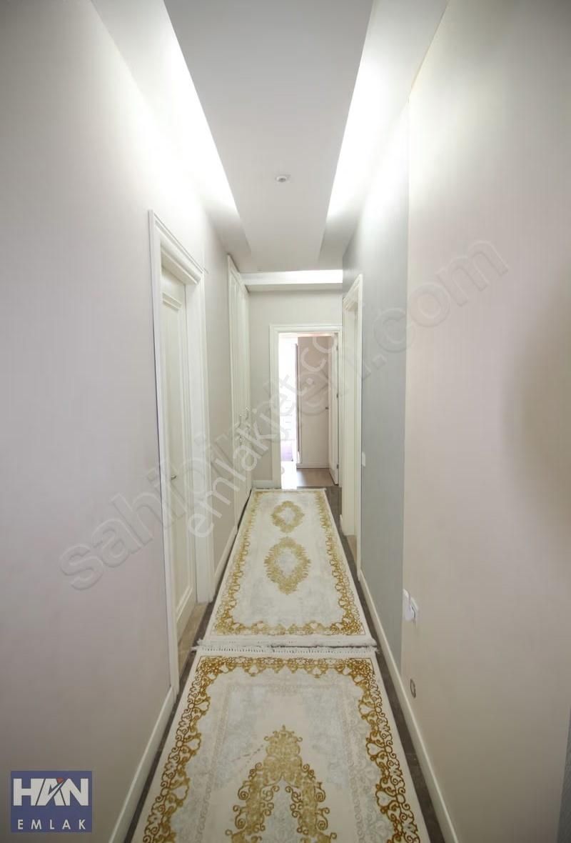 Han Emlak'tan Yeni Mahalle'de Doğalgazlı Merkezi Konumda 4+1 - Görsel 24