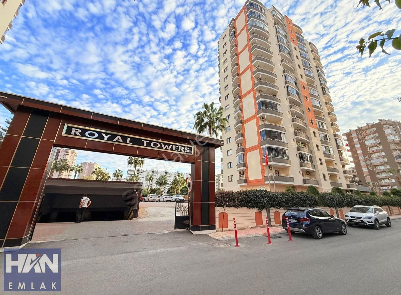 Han Emlaktan Menderes 'de Lüx Concept 4+1 Kiralık Daire