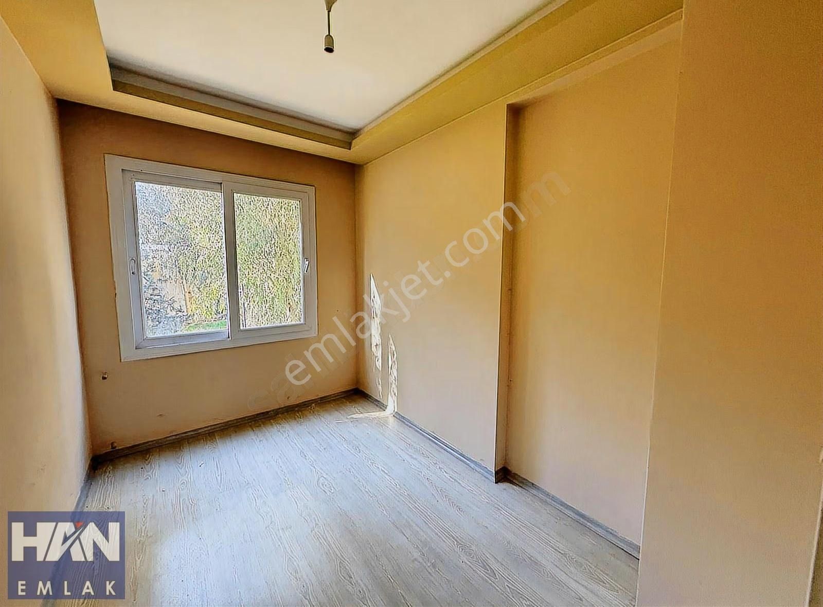 Han Emlak'tan Üç Ocak Mahallesi Bağımsız Mutfak 2+1 Daire - Görsel 2