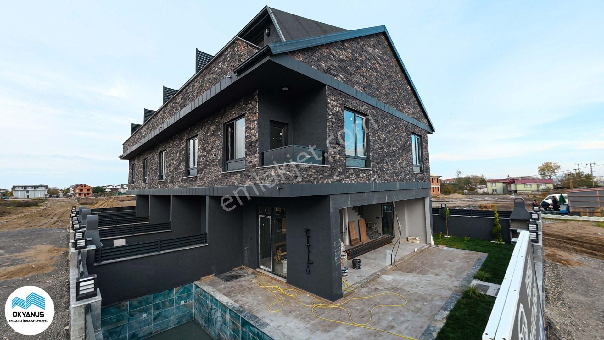 Kocaalide Müstakil Bahçeli Şık Villa Okyanustan